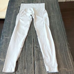 Halara size xs grey leggings